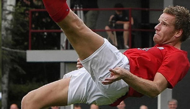 Excelsior'31 herstelt zich in stijl van Harkema echec (0-3 winst op CSV Apeldoorn) -samenvatting geplaatst!