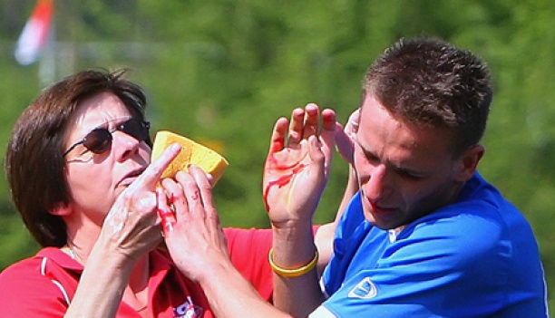 Excelsior'31 2 moet kampioensfeest nog minimaal 14 dagen uitstellen (samenvatting en foto's geplaatst!)
