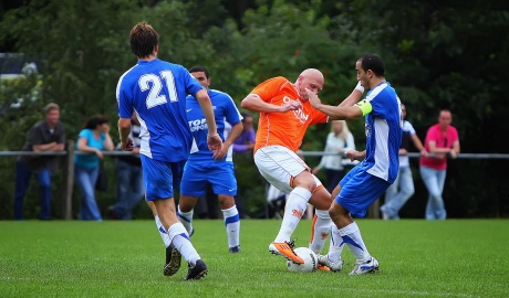 Excelsior'31 met 5-0 te sterk voor W.K.E. (foto's en samenvatting �n verslag geplaatst!) 