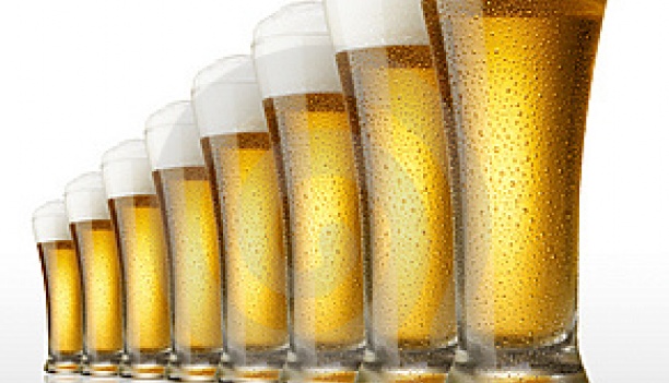 Zaterdag vanaf 13.00- tot 16.15 uur: geen drank in glas (buiten de kantine)!