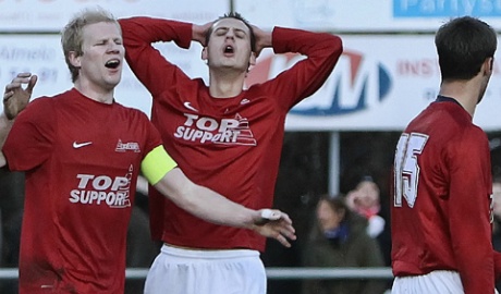 Excelsior'31 laat Spakenburg ontsnappen (1-2) (samenvatting geplaatst!)