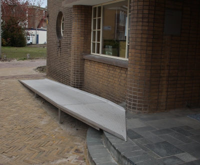 Foto bij Hellingbaan