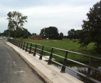 Afbeelding bij Brughekken balustrade