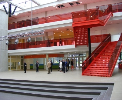 Foto bij Hogeschool en sporthal CSG Het Streek