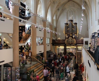 Foto bij Boekhandel Waanders Broerenkerk