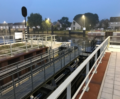Foto bij Hekwerk Meppelerdiepsluis 