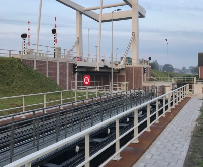 Foto bij Hekwerk Meppelerdiepsluis 