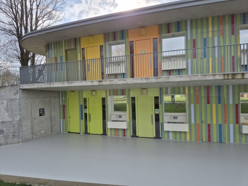 Ga naar Triflex vloercoating sanitair gebouw camping Zeeburg