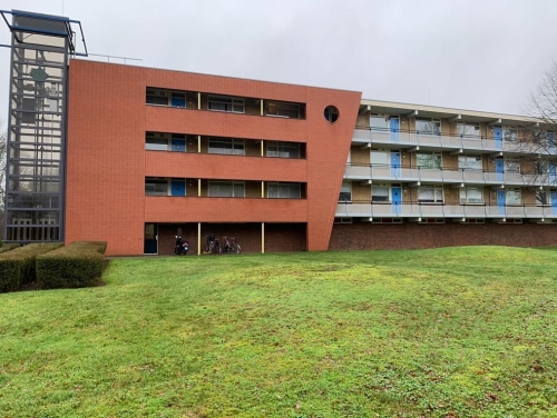 Ga naar Onderhoud schilderwerk flat Rijssen